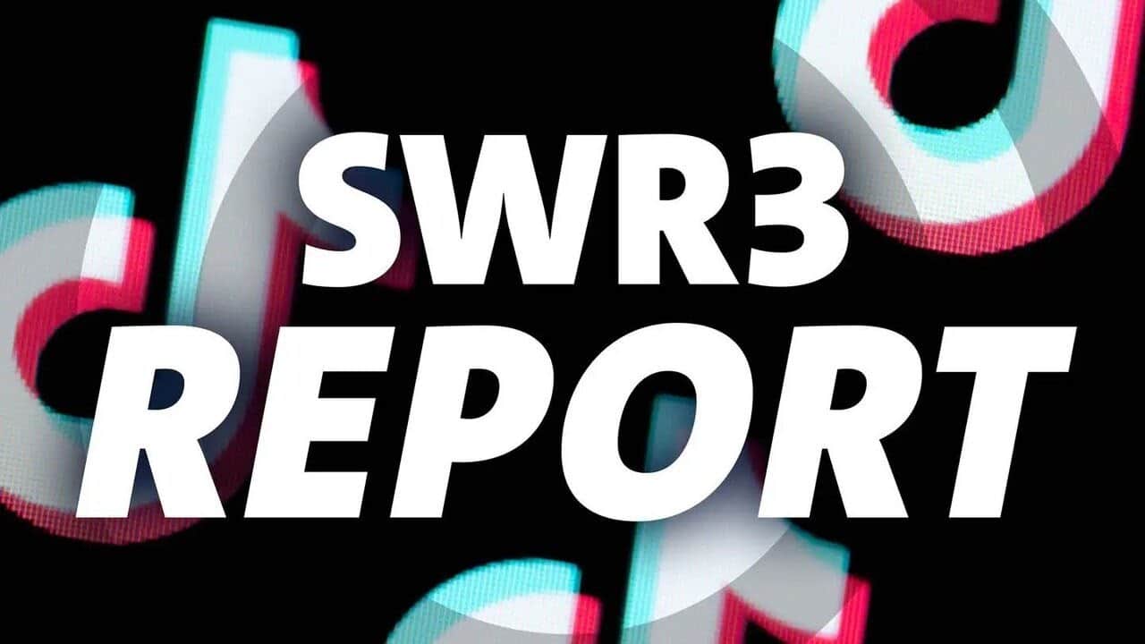 Live Performance at SWR3 New Pop Festival, Baden-Baden, Germany 2009
