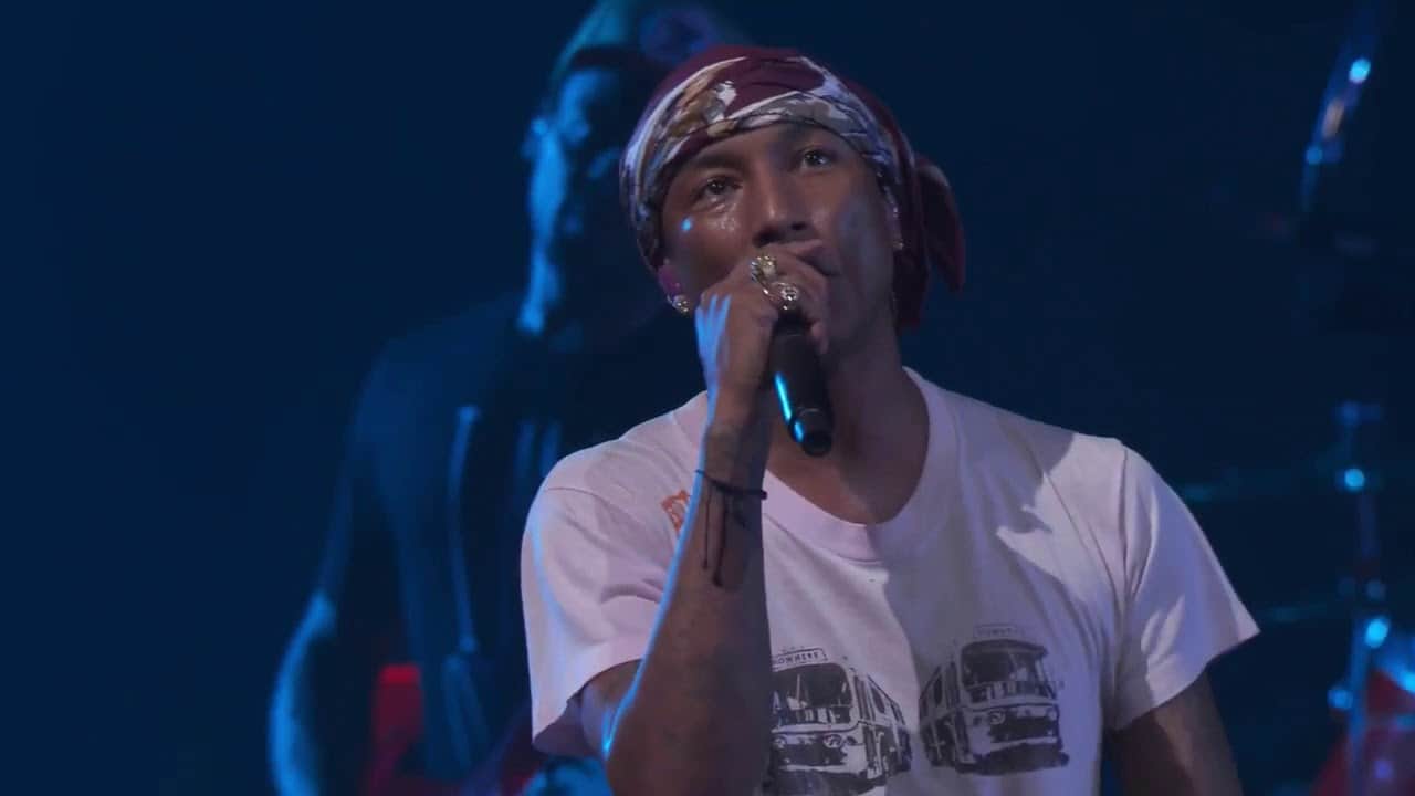 Live Performance at MTV Video Music Awards, Las Vegas, USA 2007