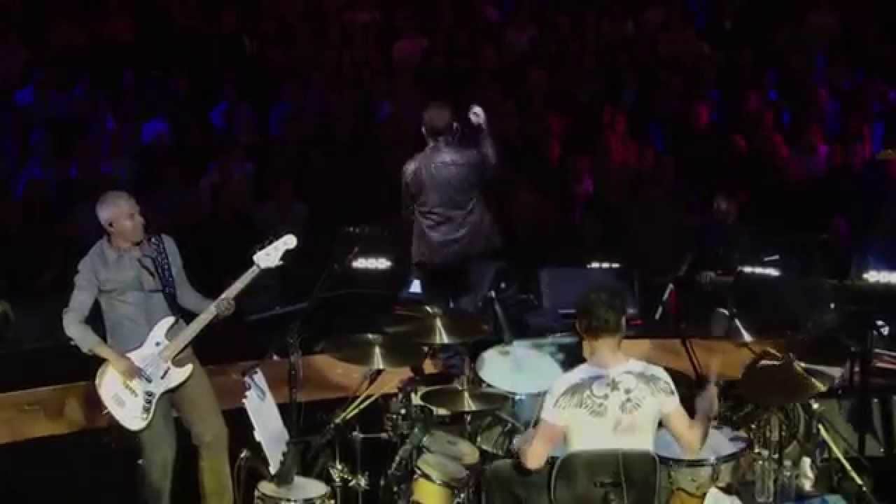 Live Concert at Madison Square Garden, New York, USA 2009