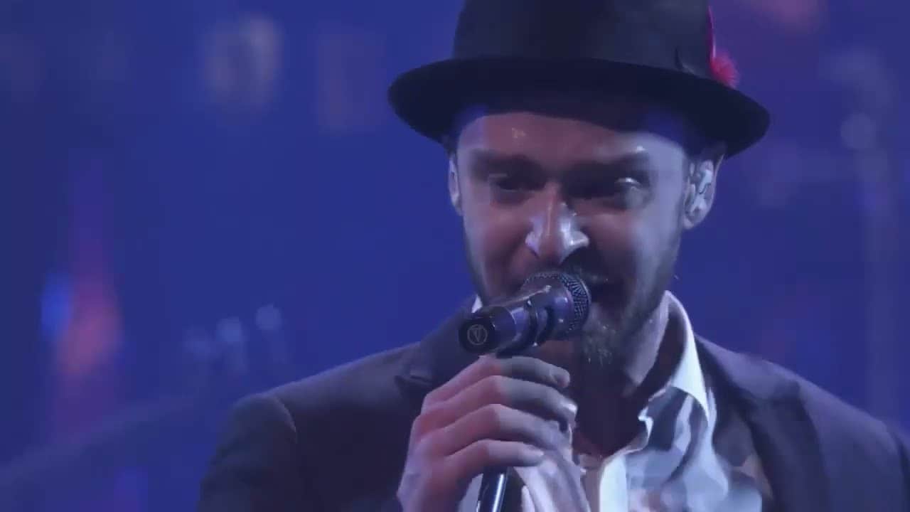Live Concert at iTunes Festival, London, UK 2013
